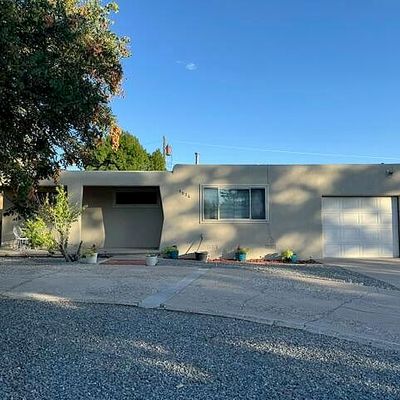 9536 Arvilla Ave Ne, Albuquerque, NM 87111