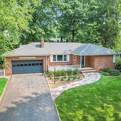 954 Phyllis Ln, Oradell, NJ 07649