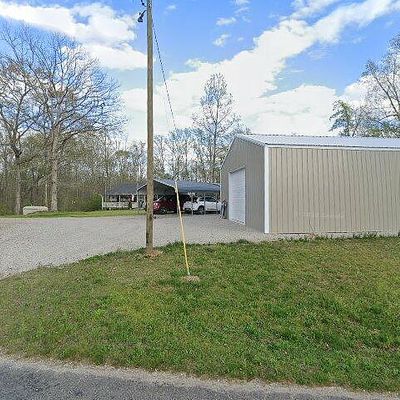 955 Center Point Rd S, Reagan, TN 38368