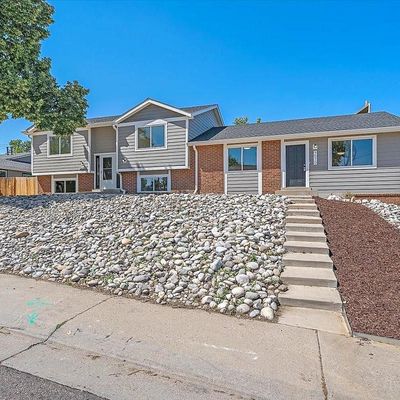 9568 W 56 Th Pl, Arvada, CO 80002