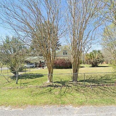 96 Fruitland Park Rd, Wiggins, MS 39577