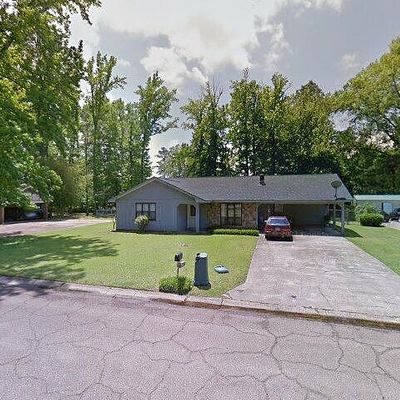 96 Jasmine St, Columbus, MS 39705