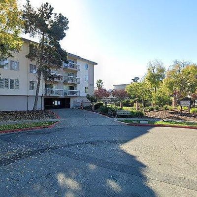 960 Shorepoint Ct #320, Alameda, CA 94501