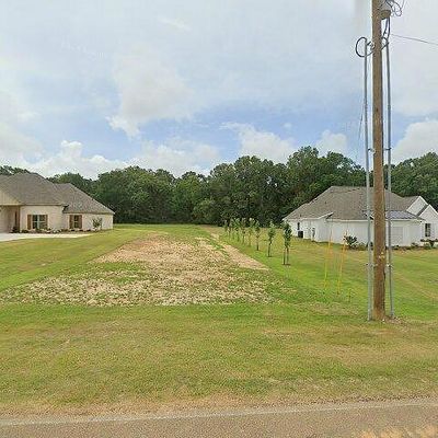 961 Mullican Rd, Florence, MS 39073