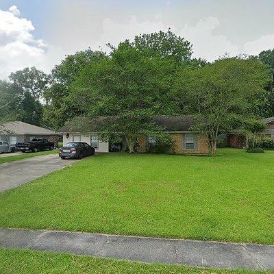 961 Willow Brook Ave, Denham Springs, LA 70726