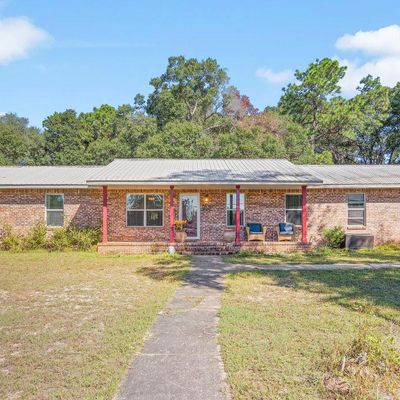 962 B St, Crestview, FL 32536