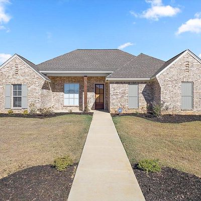 962 Glenwild Drive, Canton, MS 39046