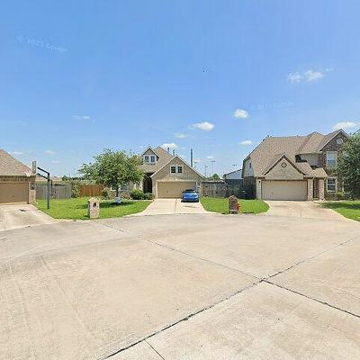 9626 Inwood Cir, Baytown, TX 77523