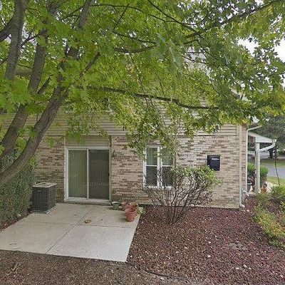 964 Elderberry Cir #104, Naperville, IL 60563