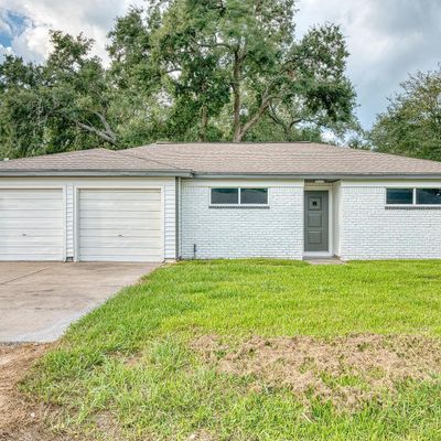 9650 Shepherd Dr, Beaumont, TX 77707