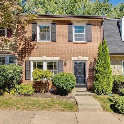 9688 Kanfer Ct, Gaithersburg, MD 20886