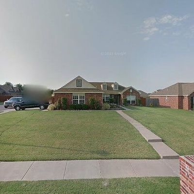 9718 E 110 Th Pl N, Owasso, OK 74055