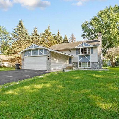 9730 Upper 205 Th St W, Lakeville, MN 55044