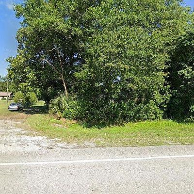 9742 Us Highway 301, Hampton, FL 32044