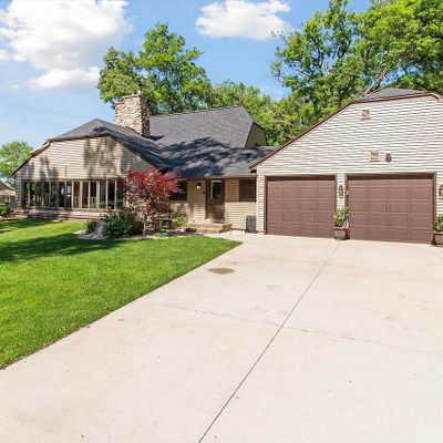 E13308 Sue Kay Dr, Merrimac, WI 53561