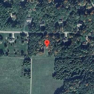 E2021 Kenwood Dr, Iola, WI 54945