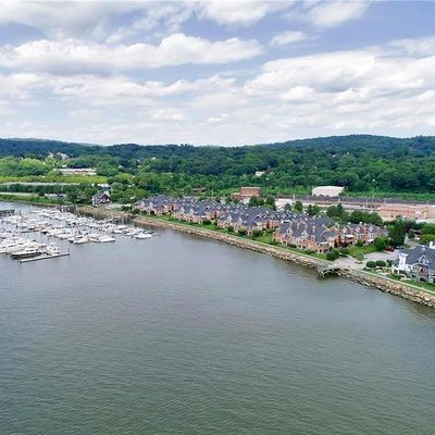 F 21 Half Moon Bay, Croton On Hudson, NY 10520