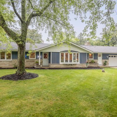 S38 W26444 River View Drive, Waukesha, WI 53189