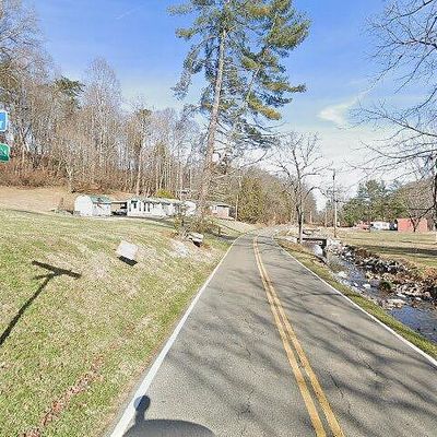 Sinking Creek Rd, Johnson City, TN 37604