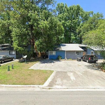 Undisclosed, Gainesville, FL 32608