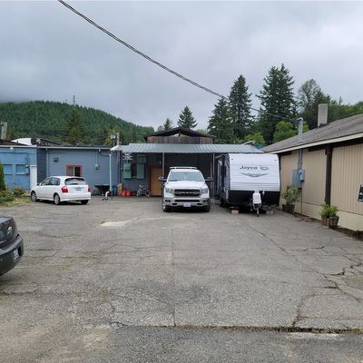 Undisclosed Address, Morton, WA 98356