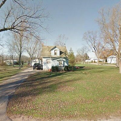 N2493 Front St, Darien, WI 53114