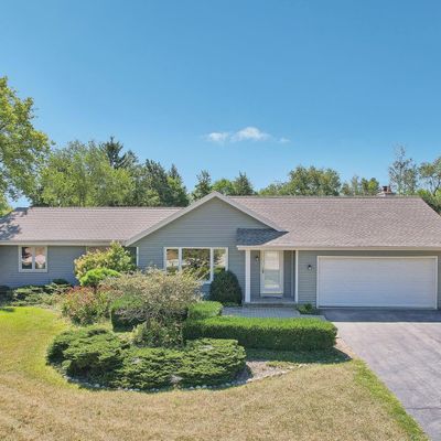 N5 W31657 Huckleberry Way, Delafield, WI 53018