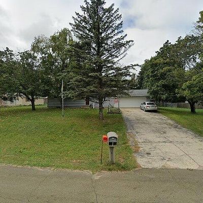 N6327 Hillcrest Rd, Pardeeville, WI 53954