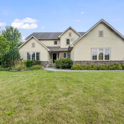 N65 W27459 Maple St, Sussex, WI 53089