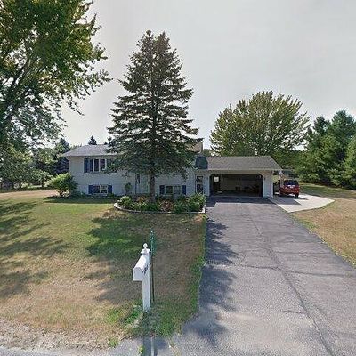 N6947 Gaynor Dr, Holmen, WI 54636