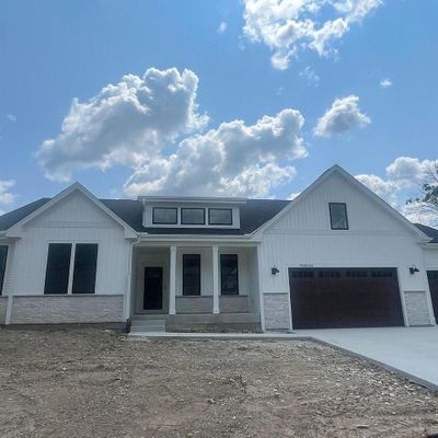 N75 W17663 Woody Ln, Menomonee Falls, WI 53051