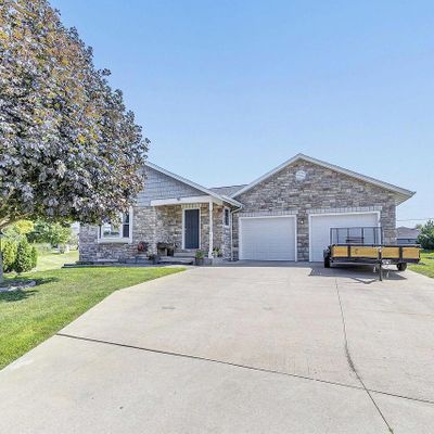 N7932 Ridgeview Ct, Sherwood, WI 54169