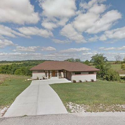 N9235 Cardinal Crest Ln, New Glarus, WI 53574