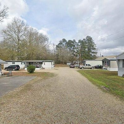 Pine Dr, Albany, LA 70711