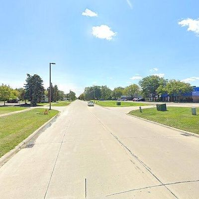 Reeck Rd, Southgate, MI 48195