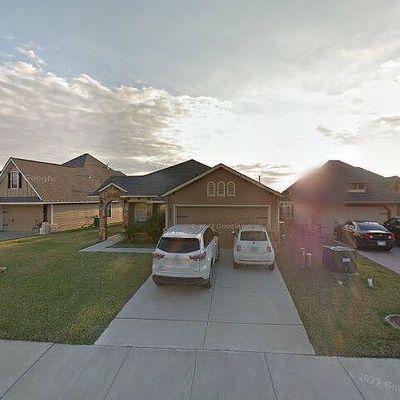 1010 Venice Dr, Bryan, TX 77808