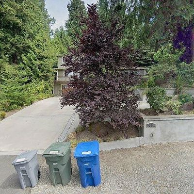 1020 122 Nd Ave Se, Bellevue, WA 98005