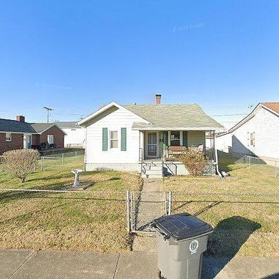 1024 W Oak St, Seymour, IN 47274