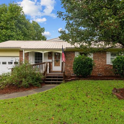 104 Elizabeth St, Havelock, NC 28532