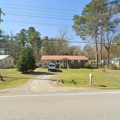 1054 Broad Creek Rd, New Bern, NC 28560