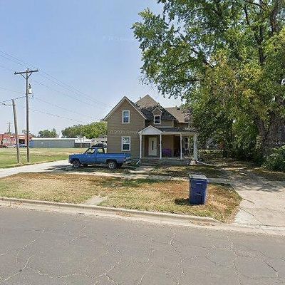 106 S Cedar St, Abilene, KS 67410