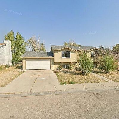 108 W Redwood St, Gillette, WY 82718