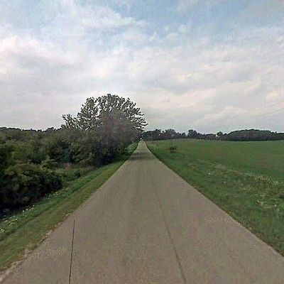 Voss Rd, Marengo, IL 60152