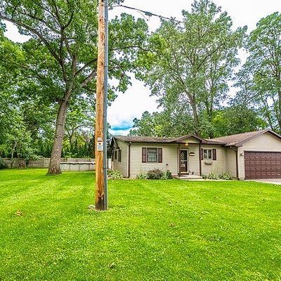 W1039 Marigold Rd, Genoa City, WI 53128