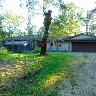 W243 S7520 Evergreen Dr, Mukwonago, WI 53149