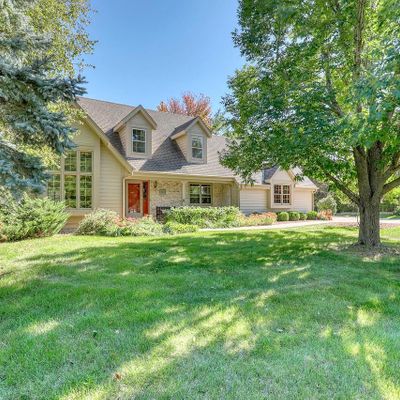 W328 N4236 Starboard Dr, Nashotah, WI 53058