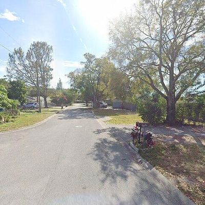 Wayne St, Saint Petersburg, FL 33702