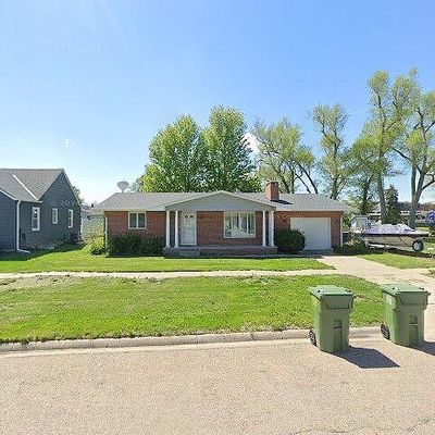 1151 16 Th St, Henderson, NE 68371