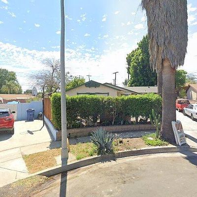 11553 Hela Ave, Sylmar, CA 91342