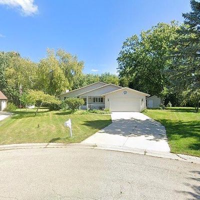 117 Dahlen Cir, Cambridge, WI 53523